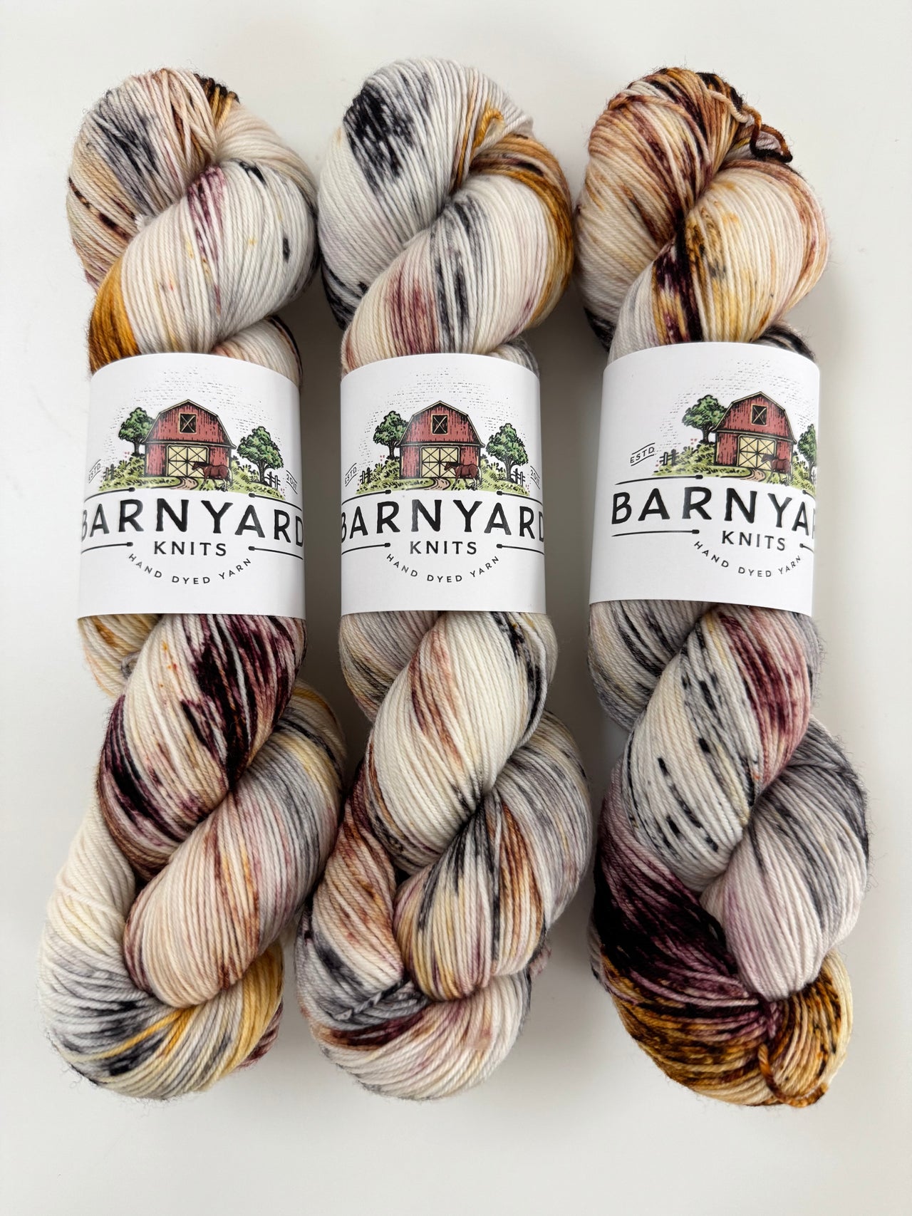 PLUM BLOSSOM SOCK/FINGERING