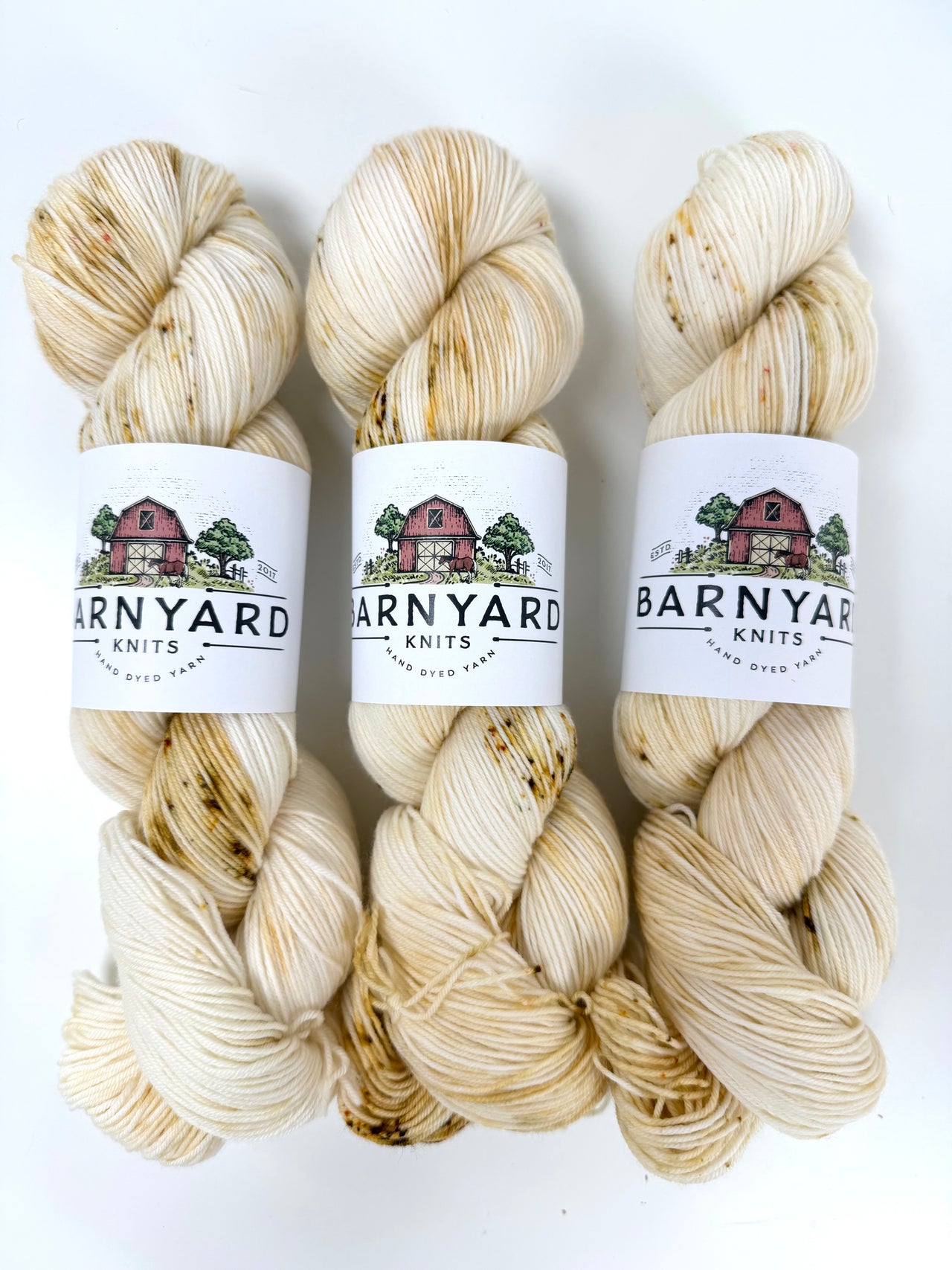 WHITE PUMPKIN SOCK/FINGERING