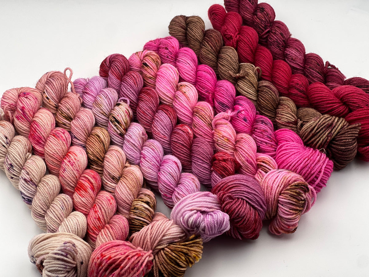 VALENTINE MINI SET Barnyard Knits